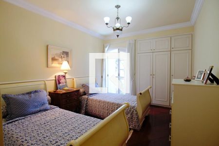 Casa à venda com 600m², 5 quartos e 4 vagas