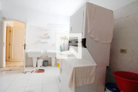 Casa à venda com 600m², 5 quartos e 4 vagas