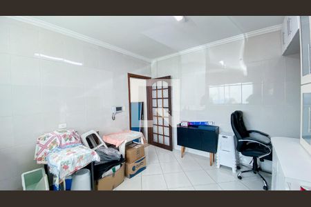 Casa à venda com 560m², 6 quartos e 25 vagas Casa à venda com 560m², 6 quartos e 25 vagasCasa 2 - Cozinha