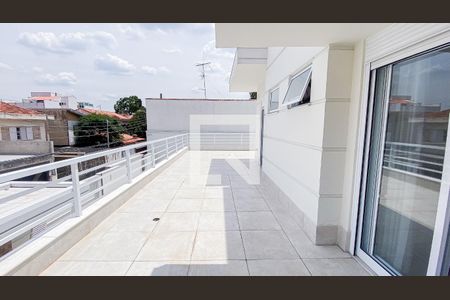 Casa à venda com 560m², 6 quartos e 25 vagas Casa à venda com 560m², 6 quartos e 25 vagasVaranda Suíte 3