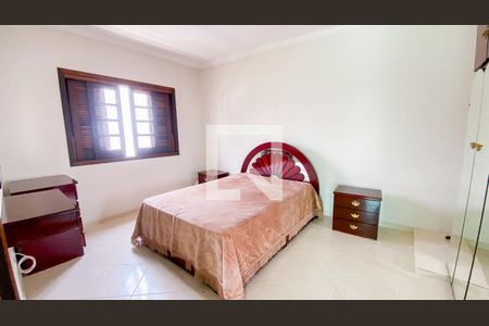 Casa à venda com 560m², 6 quartos e 25 vagas Casa à venda com 560m², 6 quartos e 25 vagasCasa 2 Suite
