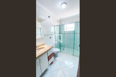 Casa à venda com 560m², 6 quartos e 25 vagas Casa à venda com 560m², 6 quartos e 25 vagasCasa 2 Banheiro