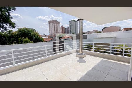 Casa à venda com 560m², 6 quartos e 25 vagas Casa à venda com 560m², 6 quartos e 25 vagasVaranda da Suite 1