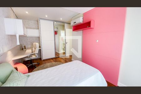 Casa à venda com 560m², 6 quartos e 25 vagas Casa à venda com 560m², 6 quartos e 25 vagasSuite 4