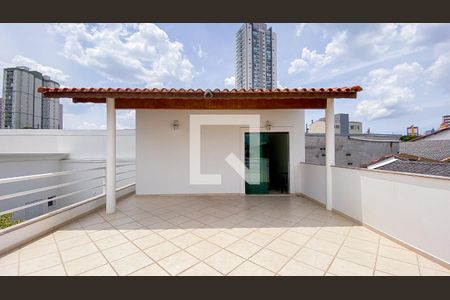 Casa à venda com 560m², 6 quartos e 25 vagas Casa à venda com 560m², 6 quartos e 25 vagasCasa 2 - Varanda da Suite