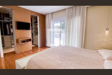 Casa à venda com 560m², 6 quartos e 25 vagas Casa à venda com 560m², 6 quartos e 25 vagasSuíte 1