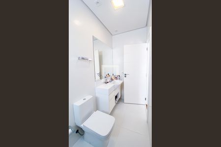 Casa à venda com 560m², 6 quartos e 25 vagas Casa à venda com 560m², 6 quartos e 25 vagasBanheiro da Suíte 3