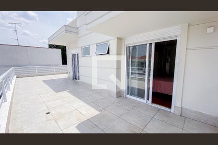 Casa à venda com 560m², 6 quartos e 25 vagas Casa à venda com 560m², 6 quartos e 25 vagasVaranda Suíte 3