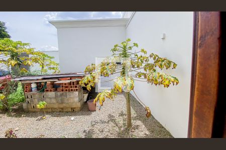 Casa à venda com 560m², 6 quartos e 25 vagas Casa à venda com 560m², 6 quartos e 25 vagasCasa 2 Escada
