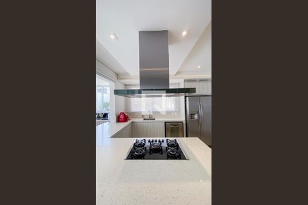 Casa à venda com 560m², 6 quartos e 25 vagas Casa à venda com 560m², 6 quartos e 25 vagasCozinha