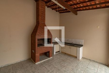 Casa à venda com 190m², 4 quartos e 3 vagas Casa à venda com 190m², 4 quartos e 3 vagasChurrasqueira