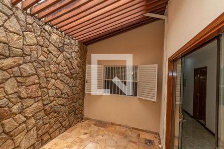 Area de Luz  de casa à venda com 4 quartos, 190m² em Fazenda Santa Cândida, Campinas