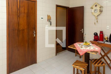 Apartamento à venda com 80m², 2 quartos e 1 vagaCozinha - Armários