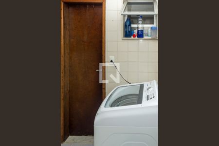 Apartamento à venda com 80m², 2 quartos e 1 vagaÁrea de Serviço