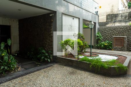 Apartamento à venda com 80m², 2 quartos e 1 vagaÁrea Comum - Portaria