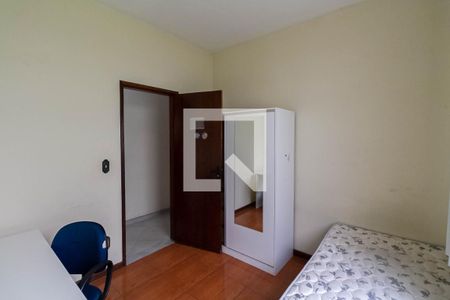 Casa à venda com 207m², 7 quartos e 4 vagasQuarto 2