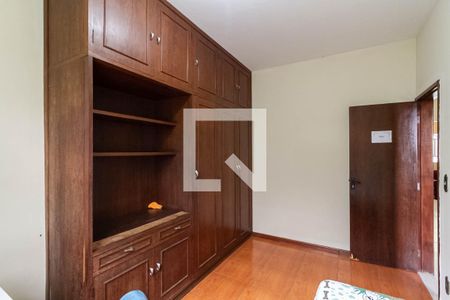 Casa à venda com 207m², 7 quartos e 4 vagasQuarto 3