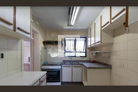 Apartamento à venda com 200m², 4 quartos e 3 vagas