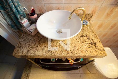 Casa à venda com 125m², 3 quartos e 1 vaga Casa à venda com 125m², 3 quartos e 1 vagaBanheiro 2