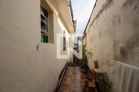 Casa à venda com 125m², 3 quartos e 1 vaga Casa à venda com 125m², 3 quartos e 1 vagaCorredor
