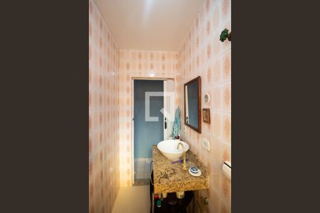 Casa à venda com 125m², 3 quartos e 1 vaga Casa à venda com 125m², 3 quartos e 1 vagaBanheiro 2