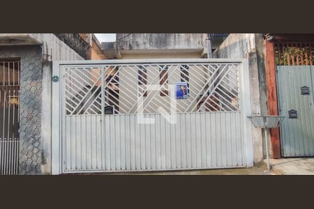 Casa à venda com 125m², 3 quartos e 1 vaga Casa à venda com 125m², 3 quartos e 1 vagaPlaca na Fachada