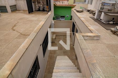 Casa à venda com 180m², 3 quartos e 4 vagas Casa à venda com 180m², 3 quartos e 4 vagasÁrea externa