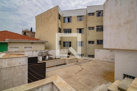Casa à venda com 180m², 3 quartos e 4 vagas Casa à venda com 180m², 3 quartos e 4 vagasÁrea externa