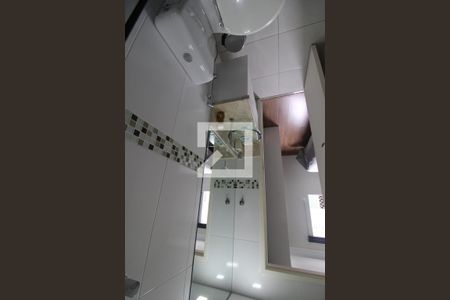 Casa de condomínio à venda com 180m², 3 quartos e 2 vagasQuarto 3 - Banheiro