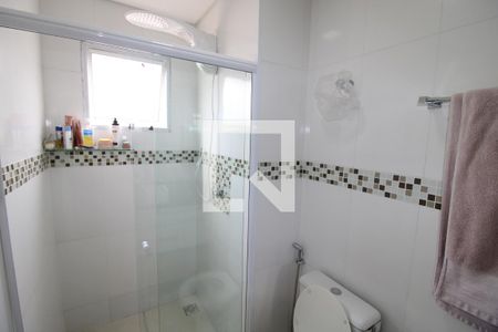 Casa de condomínio à venda com 180m², 3 quartos e 2 vagasQuarto 1 - Banheiro