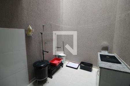 Casa de condomínio à venda com 180m², 3 quartos e 2 vagasÁrea de Serviço