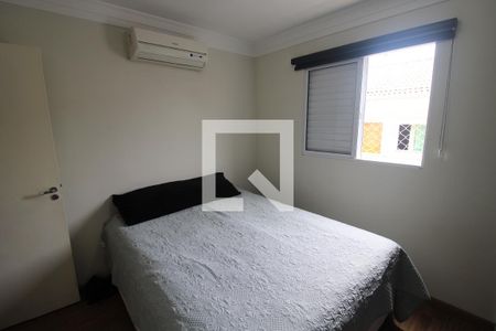 Casa de condomínio à venda com 180m², 3 quartos e 2 vagasQuarto 3