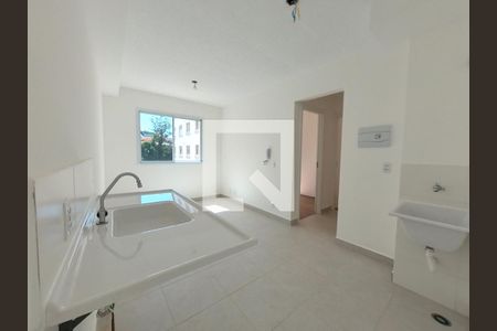 Sala e Cozinha de apartamento para alugar com 2 quartos, 33m² em Piqueri, São Paulo