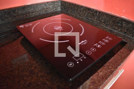 Cozinha de apartamento para alugar com 1 quarto, 27m² em Centro, Curitiba