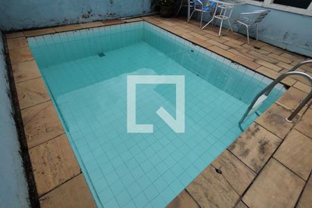 Casa de condomínio à venda com 360m², 3 quartos e 2 vagasPiscina