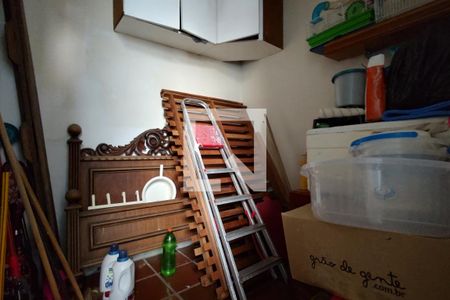 Casa de condomínio à venda com 360m², 3 quartos e 2 vagasQuarto de Serviço