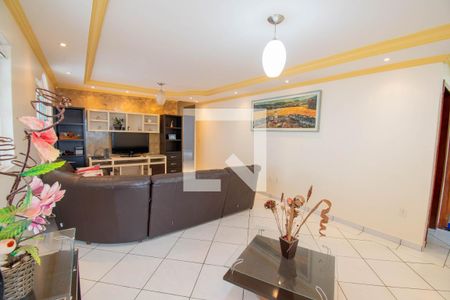 Sala de casa para alugar com 5 quartos, 649m² em Riacho Fundo I, Brasília