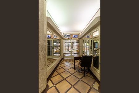 Apartamento à venda com 100m², 2 quartos e sem vagaPortaria