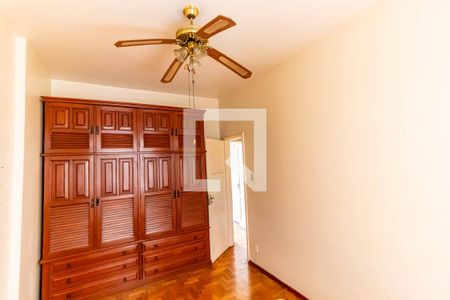 Apartamento à venda com 130m², 3 quartos e sem vaga Apartamento à venda com 130m², 3 quartos e sem vagaQuarto