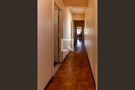 Apartamento à venda com 130m², 3 quartos e sem vaga Apartamento à venda com 130m², 3 quartos e sem vagaCorredor