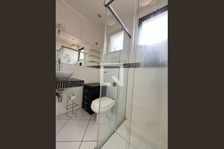 Banheiro  de apartamento à venda com 1 quarto, 49m² em Campo Belo, São Paulo