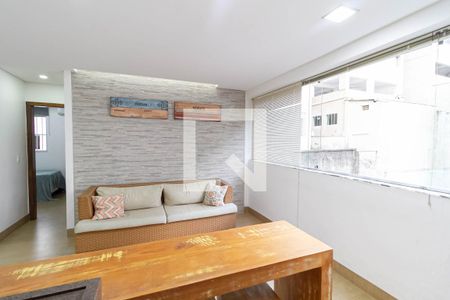 Apartamento à venda com 210m², 4 quartos e 2 vagasÁrea gourmet