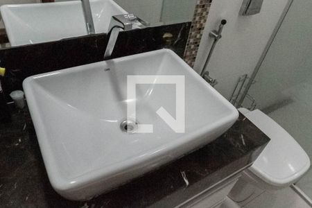 Apartamento à venda com 210m², 4 quartos e 2 vagasBanheiro social 