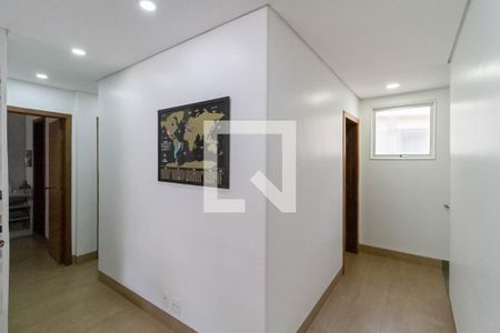 Apartamento à venda com 210m², 4 quartos e 2 vagasCorredor