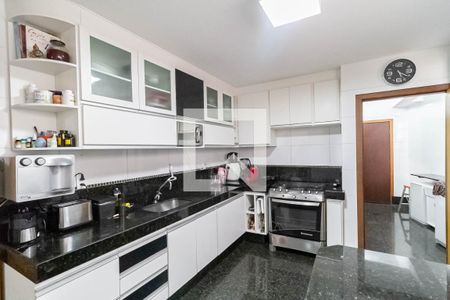 Apartamento à venda com 210m², 4 quartos e 2 vagasCozinha