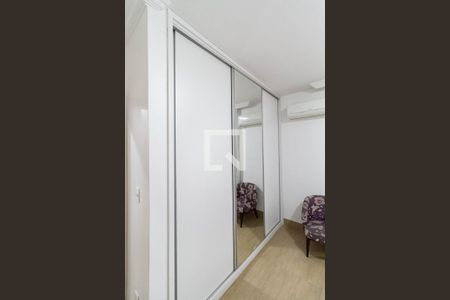 Apartamento à venda com 210m², 4 quartos e 2 vagasSuíte 