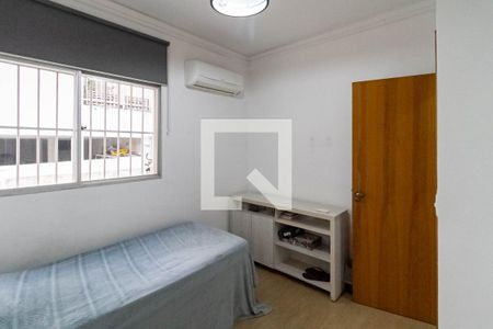 Apartamento à venda com 210m², 4 quartos e 2 vagasQuarto 2
