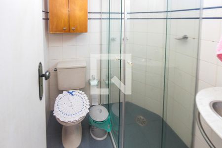 Apartamento para alugar com 76m², 2 quartos e 1 vaga Apartamento para alugar com 76m², 2 quartos e 1 vagaBanheiro da Suíte