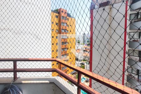 Apartamento para alugar com 76m², 2 quartos e 1 vaga Apartamento para alugar com 76m², 2 quartos e 1 vagaVaranda