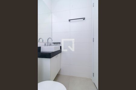 Casa de condomínio para alugar com 140m², 2 quartos e 2 vagasSuíte 1 - Banheiro